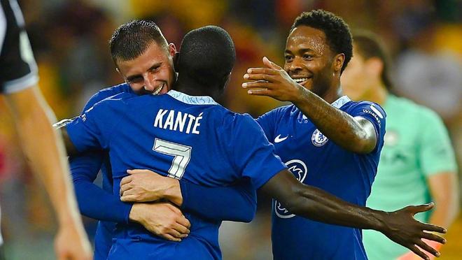 刘禹彤、杨舒予在列！中国女篮最新训练画面出炉，宫鲁鸣接受采访