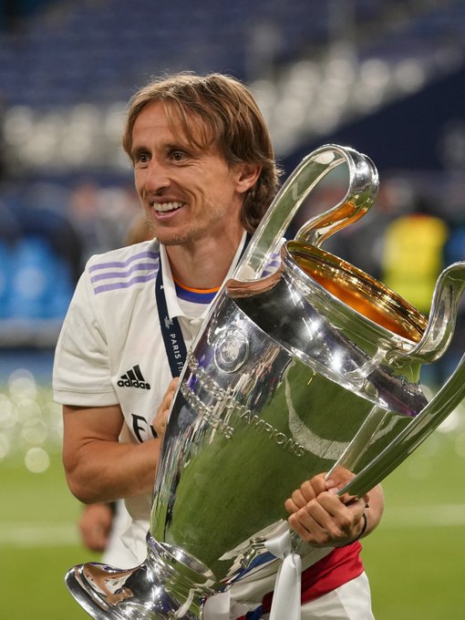 哈兰德给老爹争面，啪啪打脸基恩