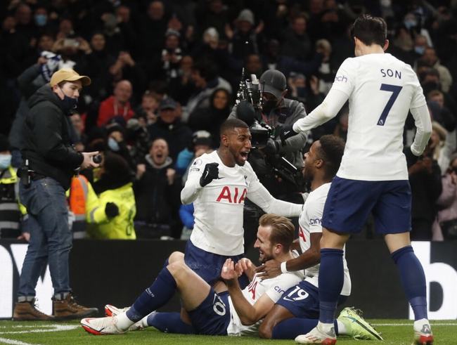 难怪杜兰特会怒砸更衣室！这三大毒瘤不除，火箭永无出头之日