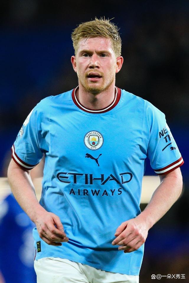 《开间小店》联动《中餐厅8》国民模拟经营手游携手全民美食综艺！