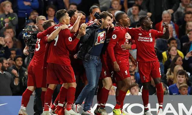 新疆男篮新任主教练别德夫·格兰主场亮相